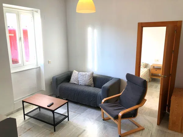 Piso en calle Moratín, 13