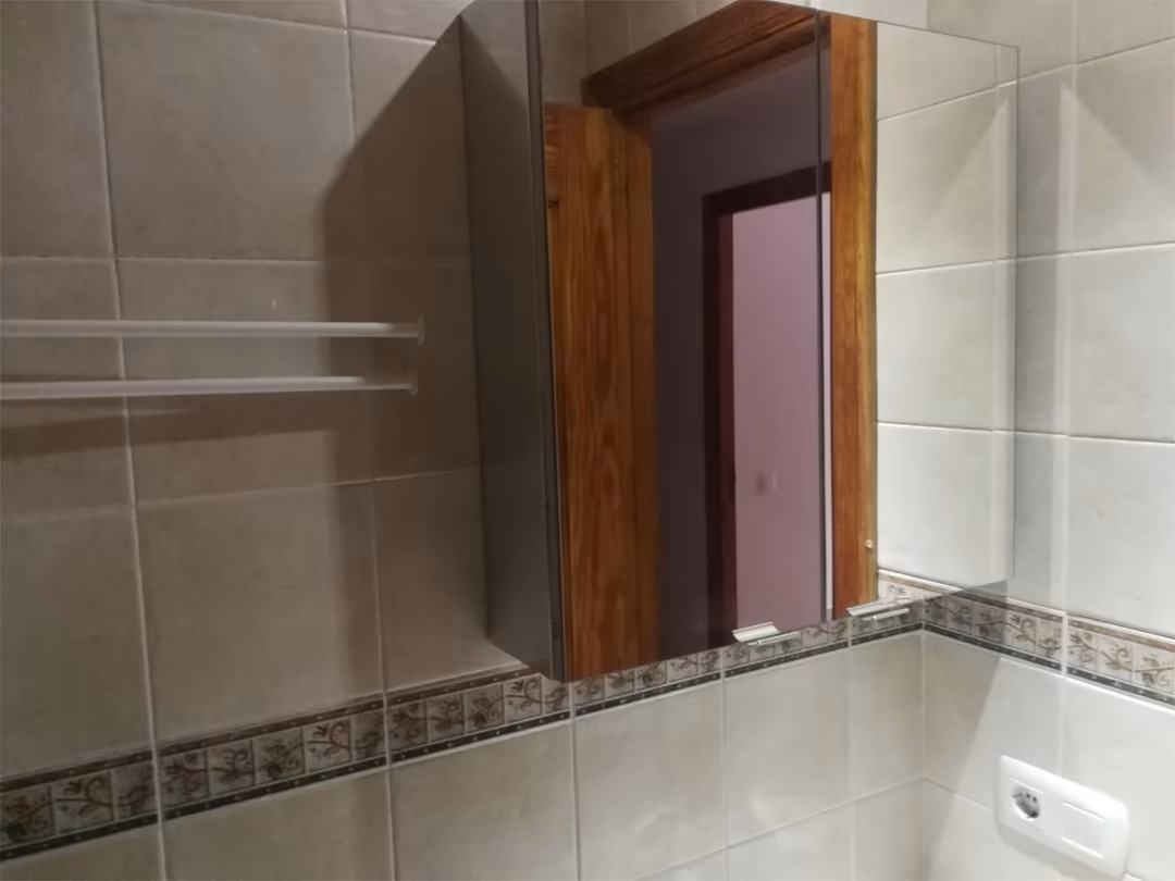 Piso en  Carrer del Pare Guillem Vives 20 - Foto 18