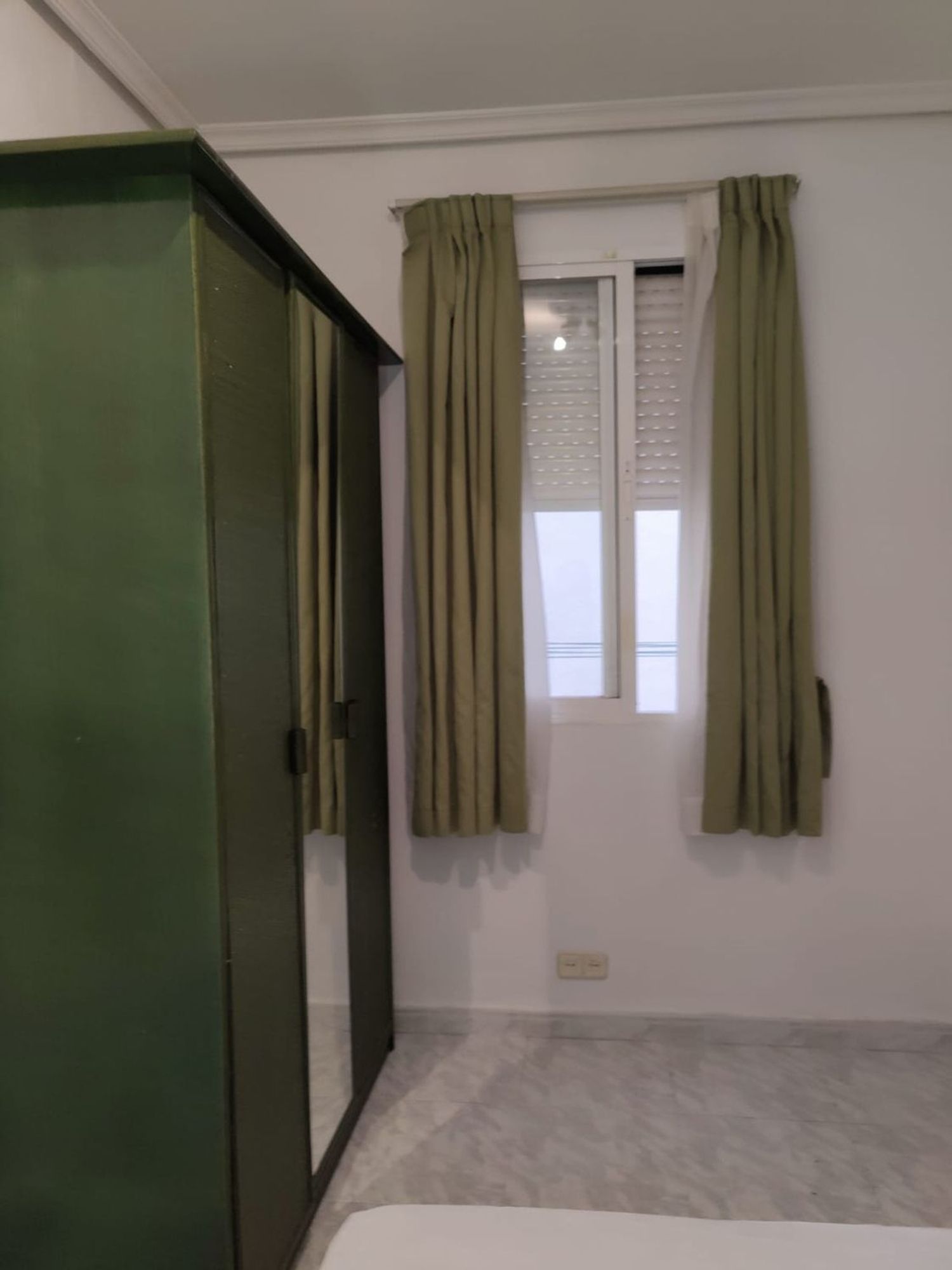 Piso en calle de Fernando el Católico, 28 - Foto 5