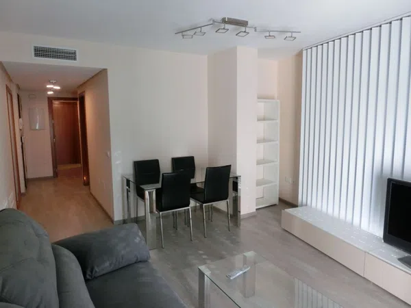 Piso en avenida Don Juan de Borbón, 53 - Foto 2