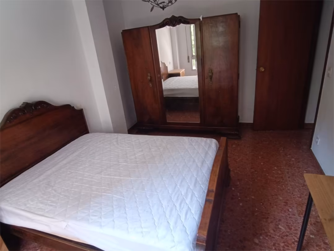 Piso en  Calle Diego Serrano 5 - Foto 7