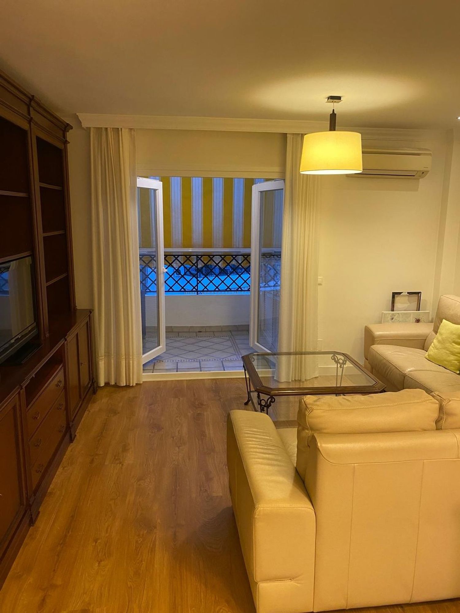 Piso en calle Meridiana, 73 - Foto 4