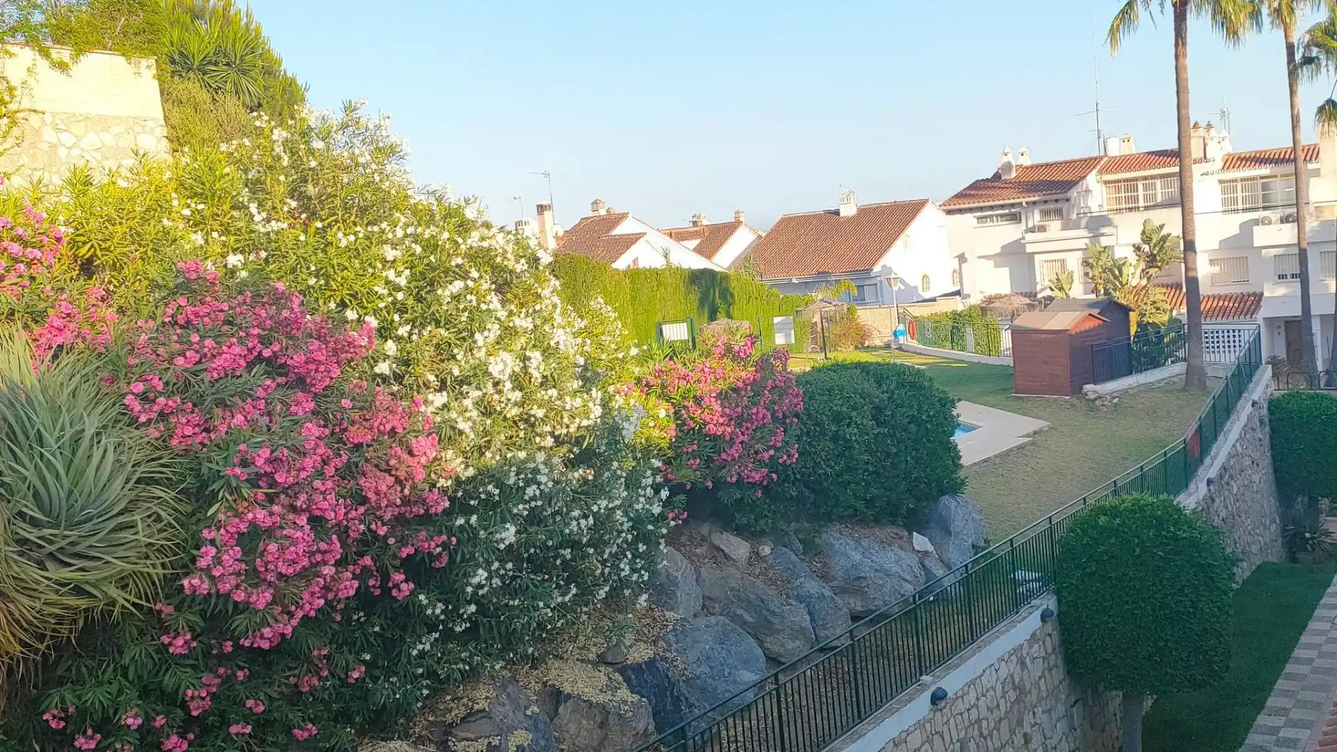 Casa adosada en  Calle e Ramos de Sierrezuela 42 - Foto 4