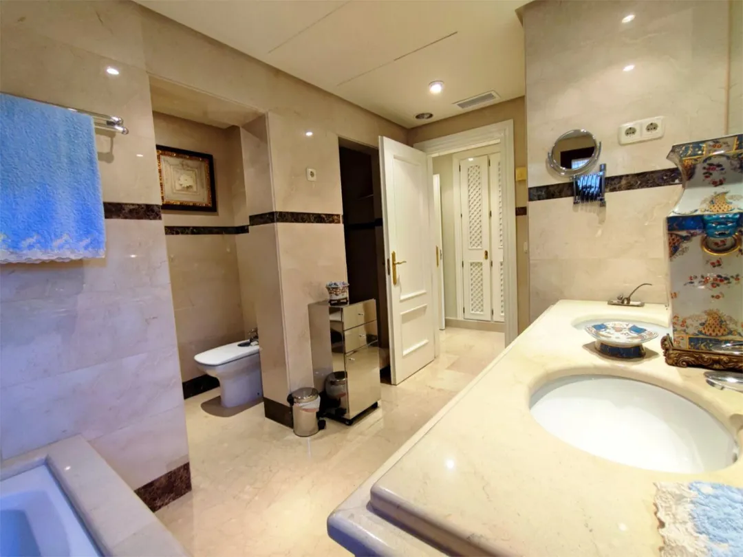 Dúplex en  Calle Vasari 1 - Foto 24