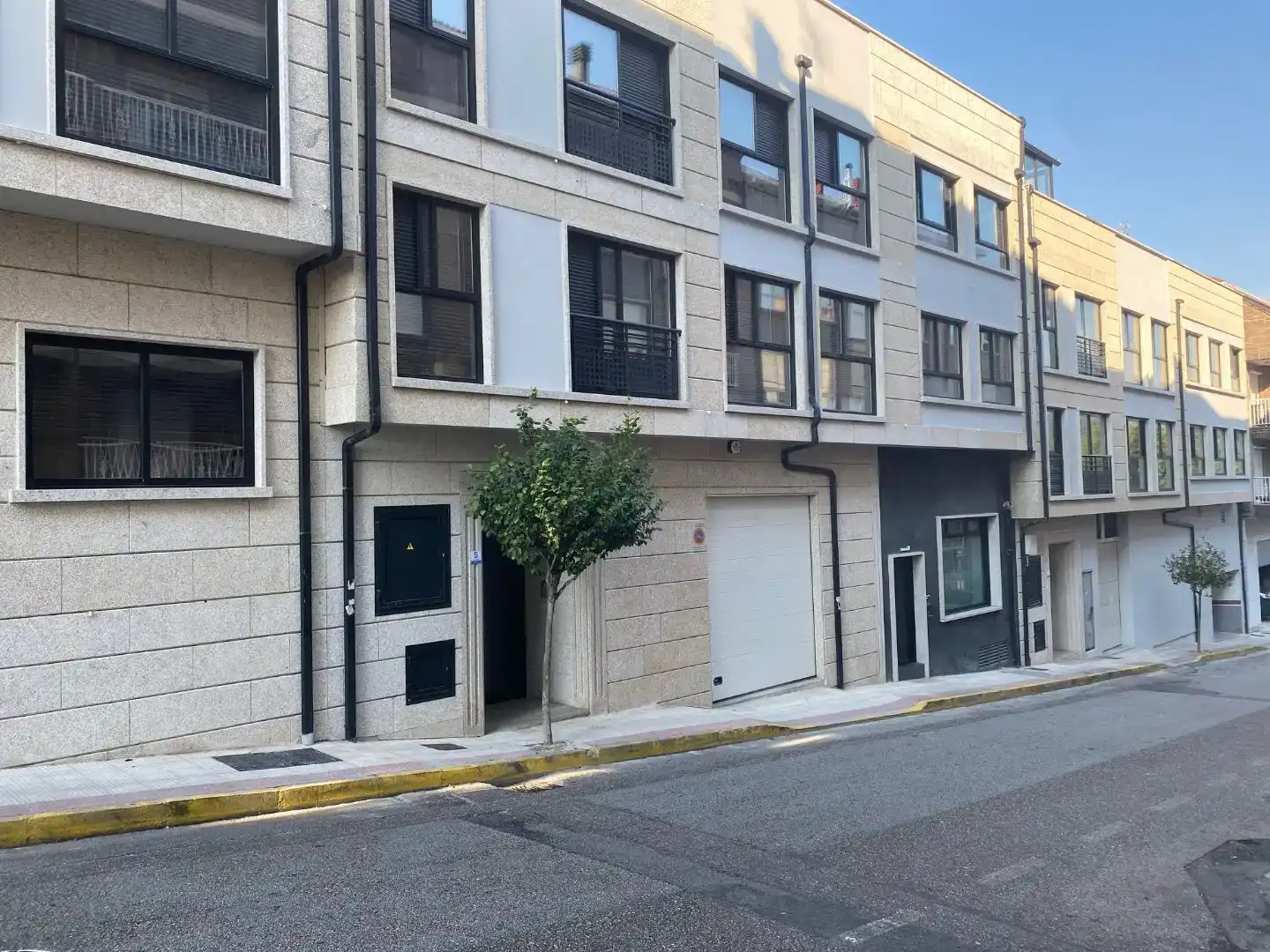 Piso en  Rúa Muxeira 5 - Foto 2