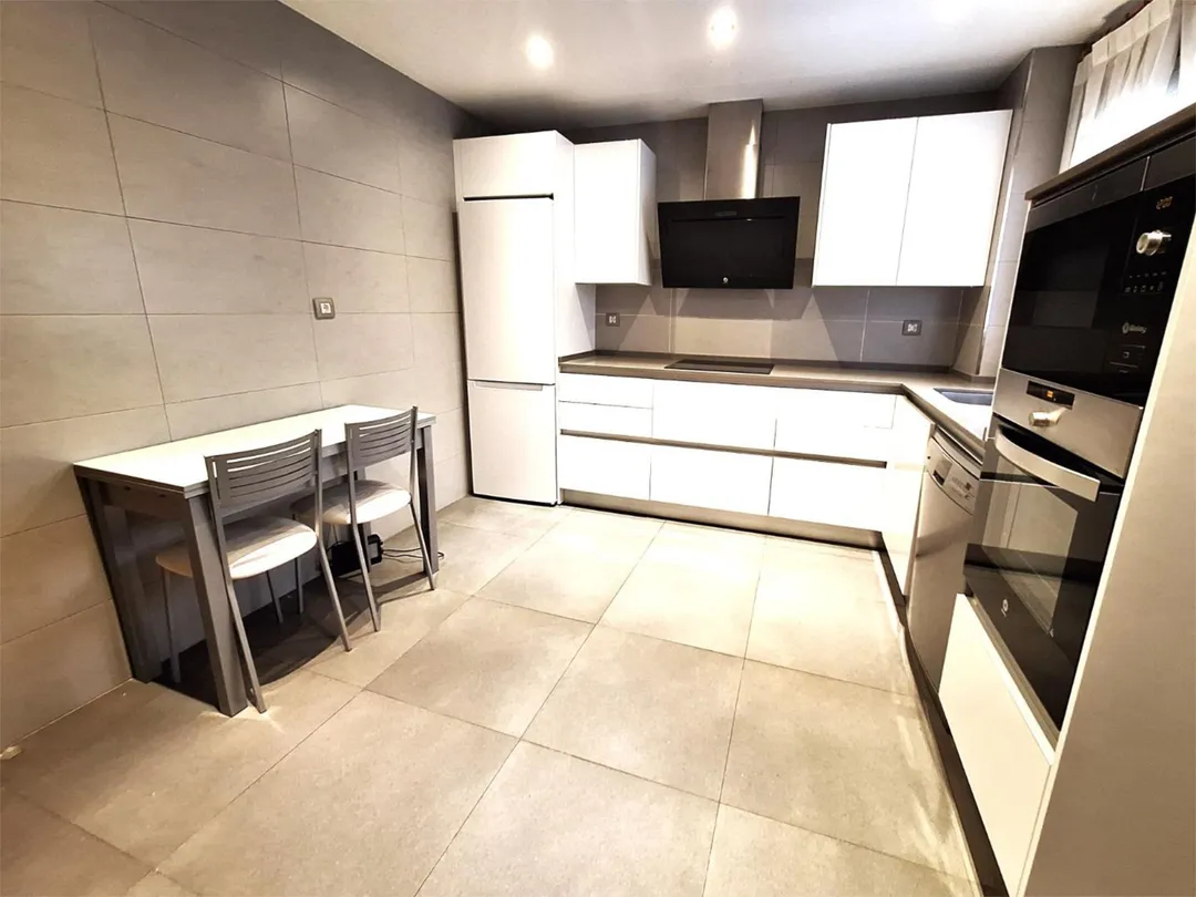 Piso en  Avenida de Castilla 2 - Foto 5