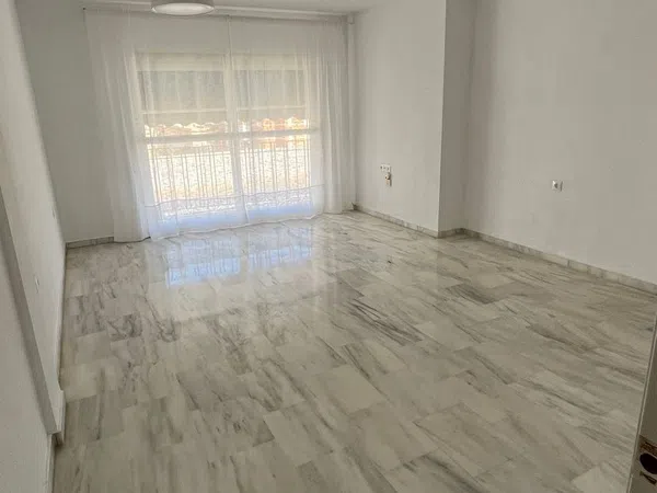 Piso en Calle Juan Fernández Suria, 9, Los Castillejos - La Trinidad - Foto 2
