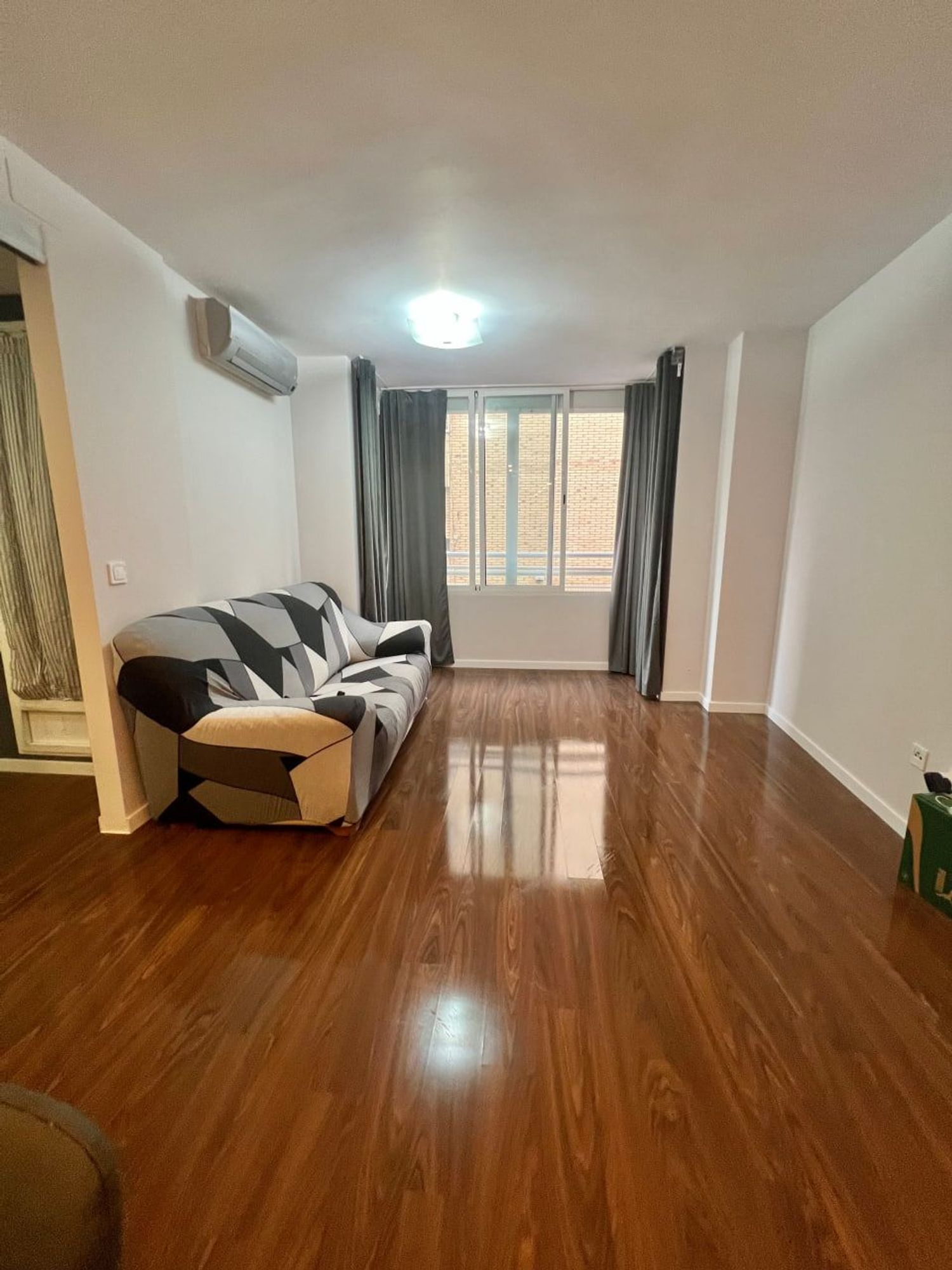 Piso en calle d'Empar Ballester, 10 - Foto 2