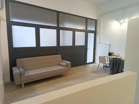 Estudio en calle de la Independència, 38