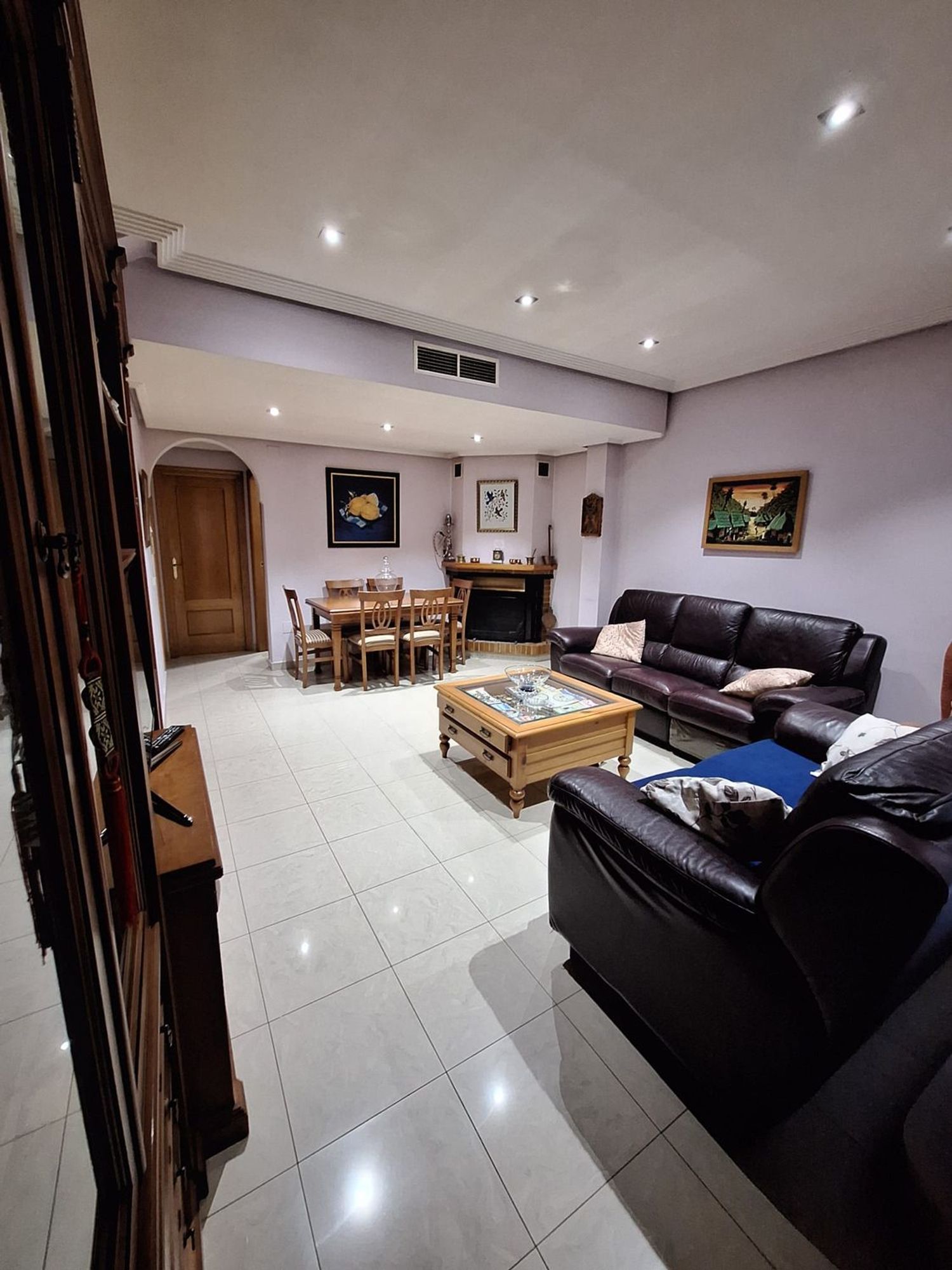 Chalet adosado en calle Cronista Carlos ValCarcel, 1 - Foto 1