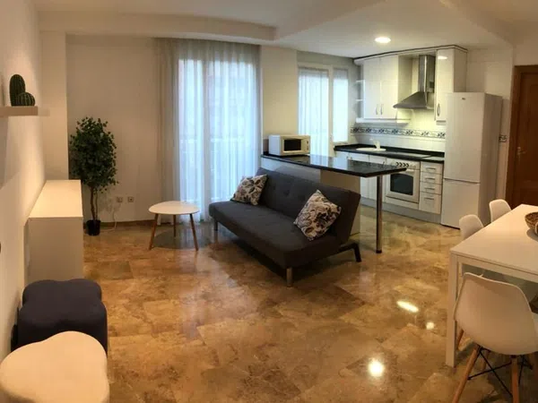 Piso en calle de la Costera, 2