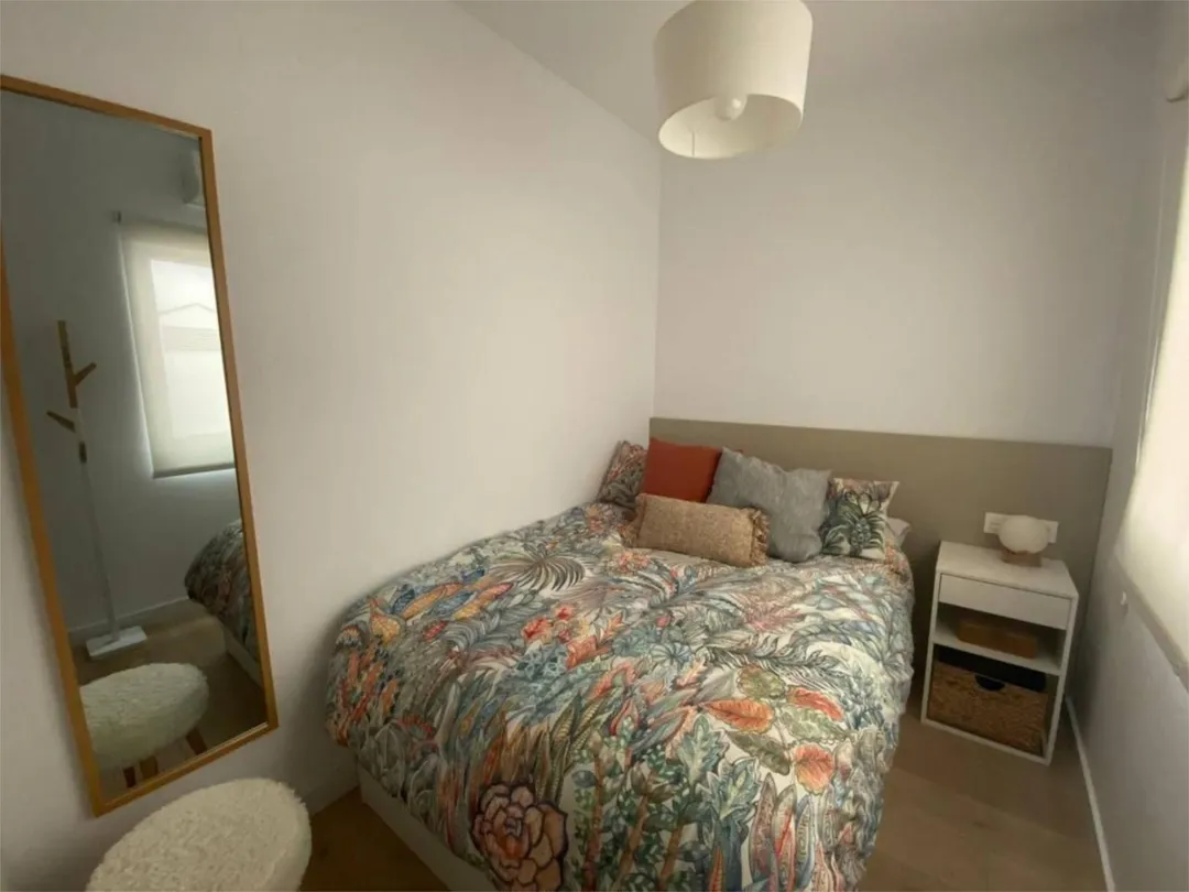 Piso en  Avinguda del Professor López Piñero 4 - Foto 1