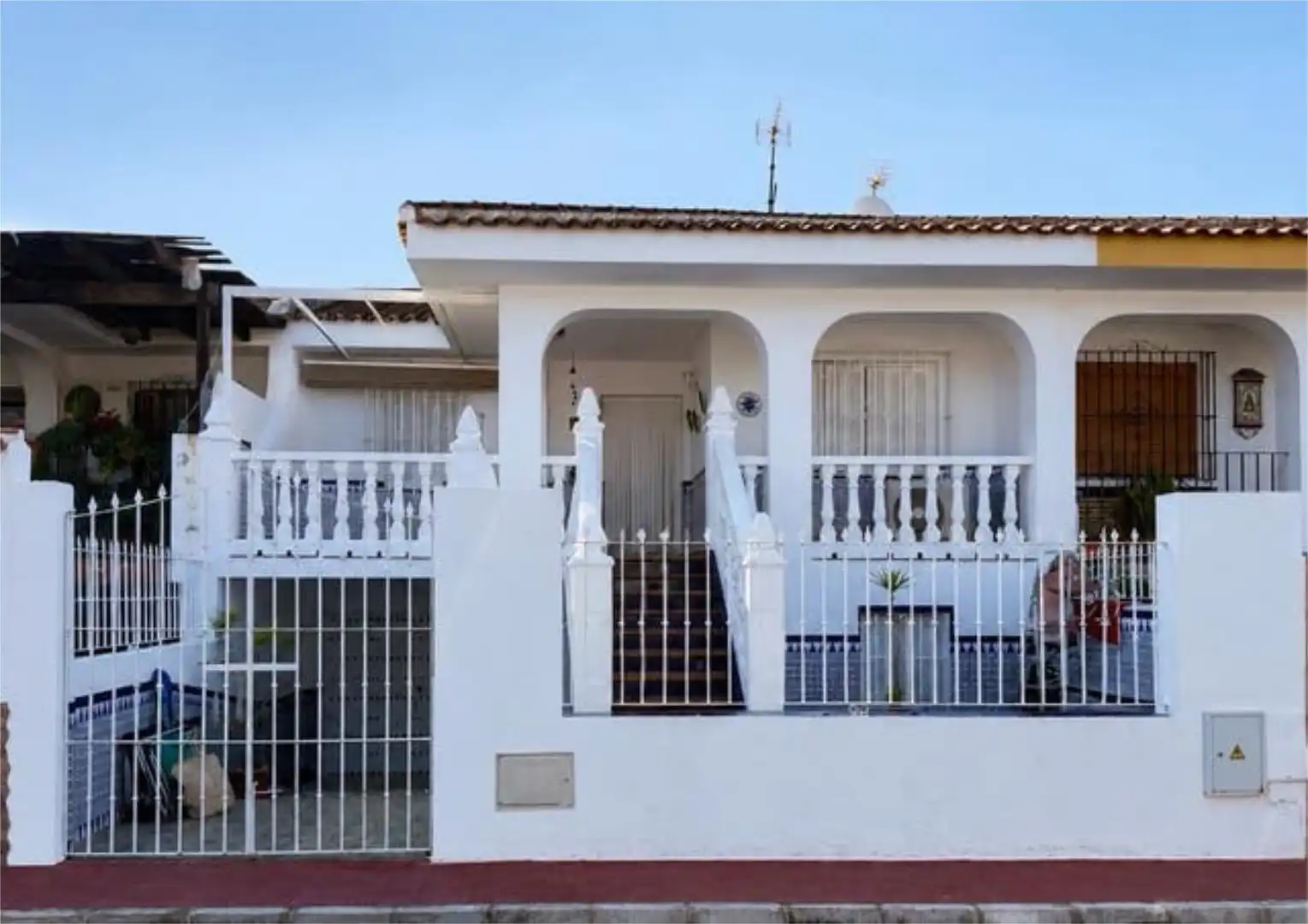 Casa adosada en Urbanizacion cotomar - Foto 2