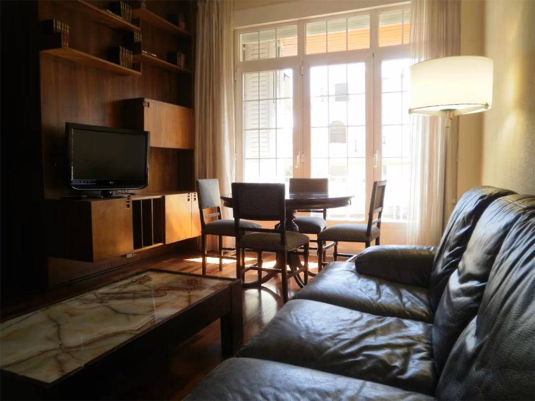 Piso en  Calle de la Princesa 83