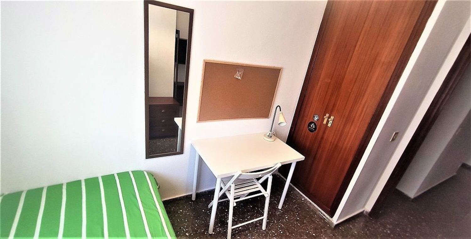 Piso en Calle Explorador Andres, Ciutat Jardí - Foto 19