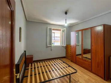 Apartamento en AVDA NAVARRA - Foto 3