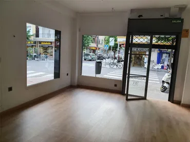 Local comercial en  Calle Asunción 61 - Foto 1
