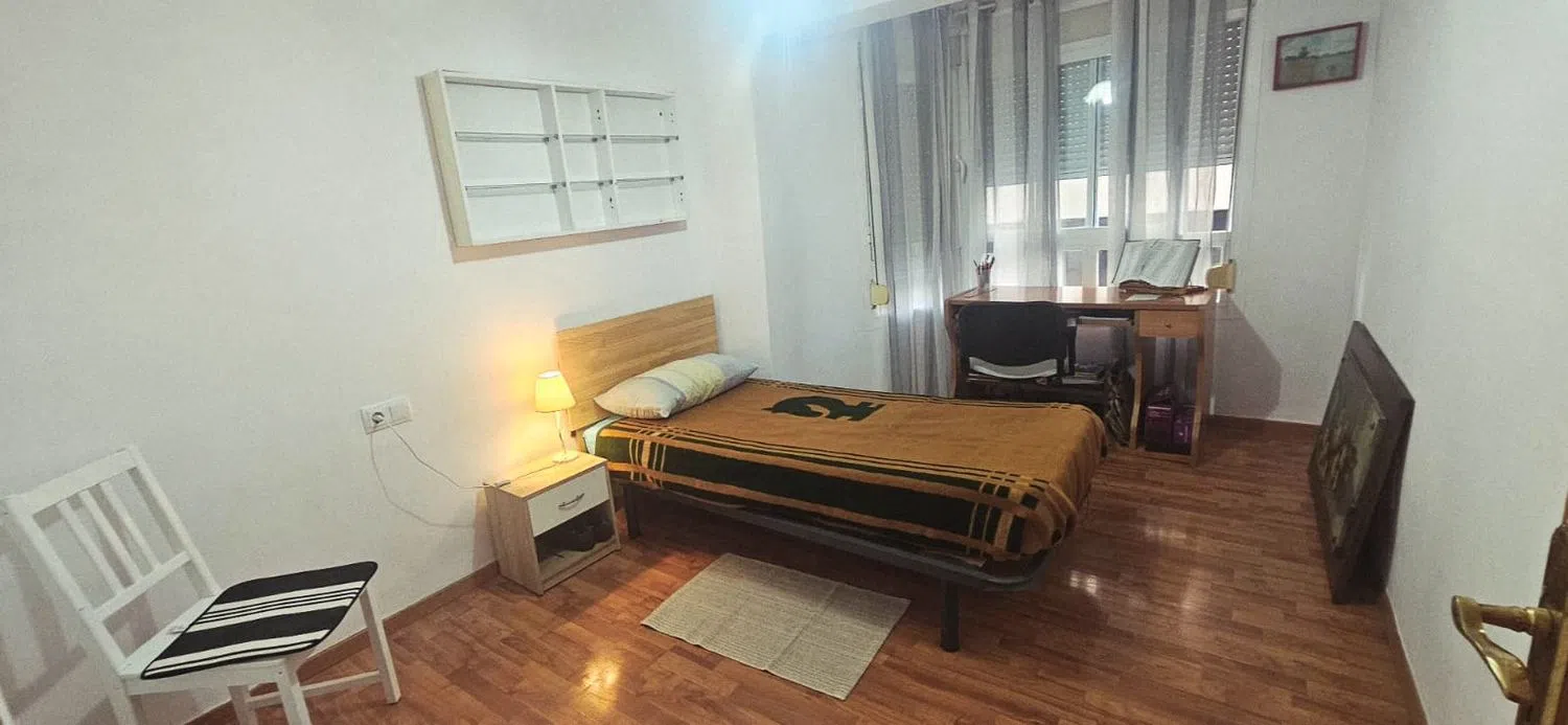 Piso en avenida de Sant Ferran, 55 - Foto 5