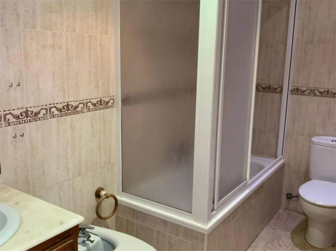 Piso en  Calle Logroño 19 - Foto 8