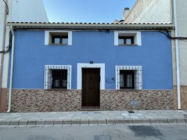 Chalet en  Calle Carmen Almendros 48 - Foto 1