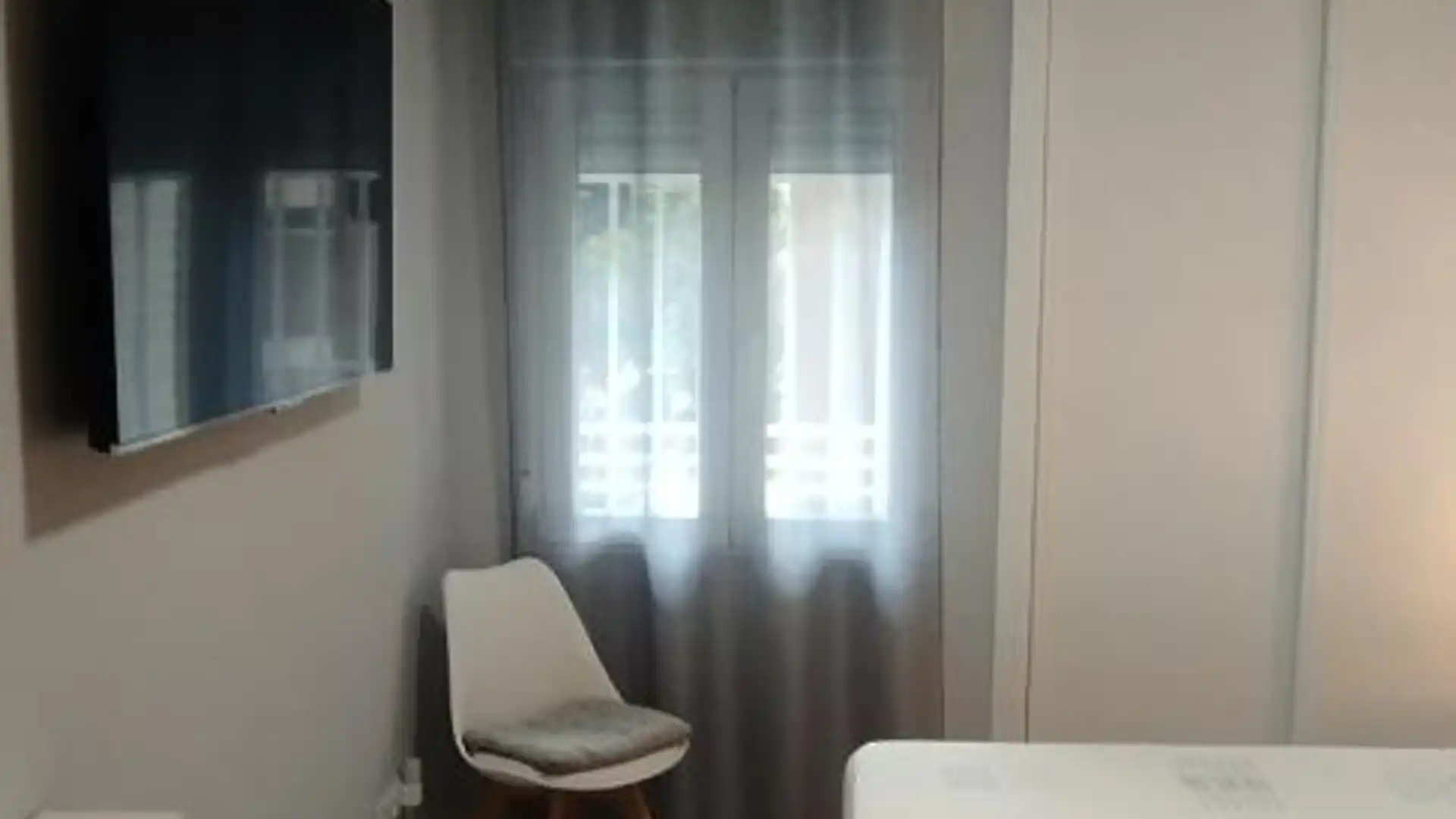 Piso en  Calle Reina Victoria 21 - Foto 24