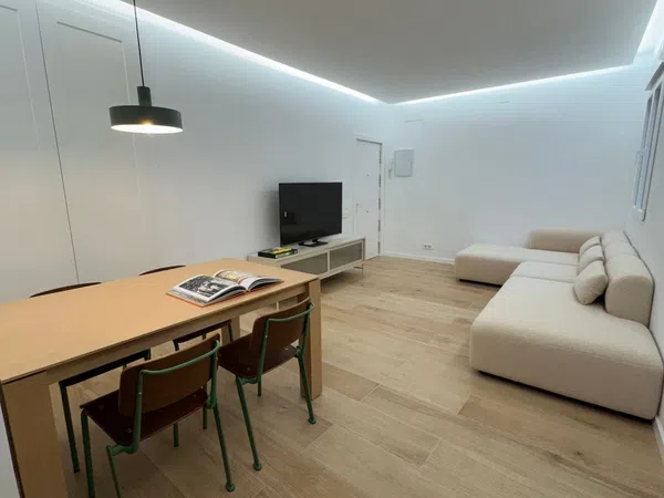 Piso en calle de la Madera, 9