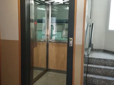 Piso en  Plaza Ballesteros 9 - Foto 3