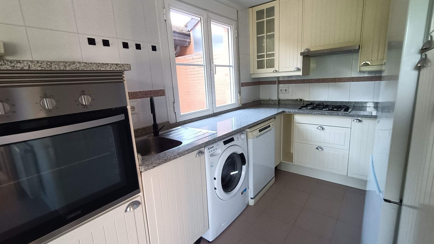 Chalet pareado en Calle Infanta Beatriz, 2 - Foto 24
