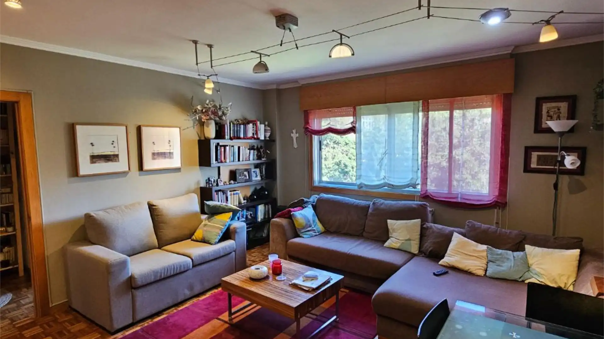 Piso en  Rúa Travesía de Vigo 68 - Foto 1