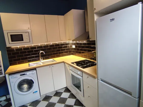 Estudio en calle dels Sants Just i Pastor, 7 - Foto 4