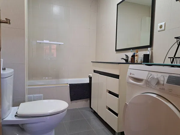 Piso en Calle Pomaluengo, 84 b - Foto 4