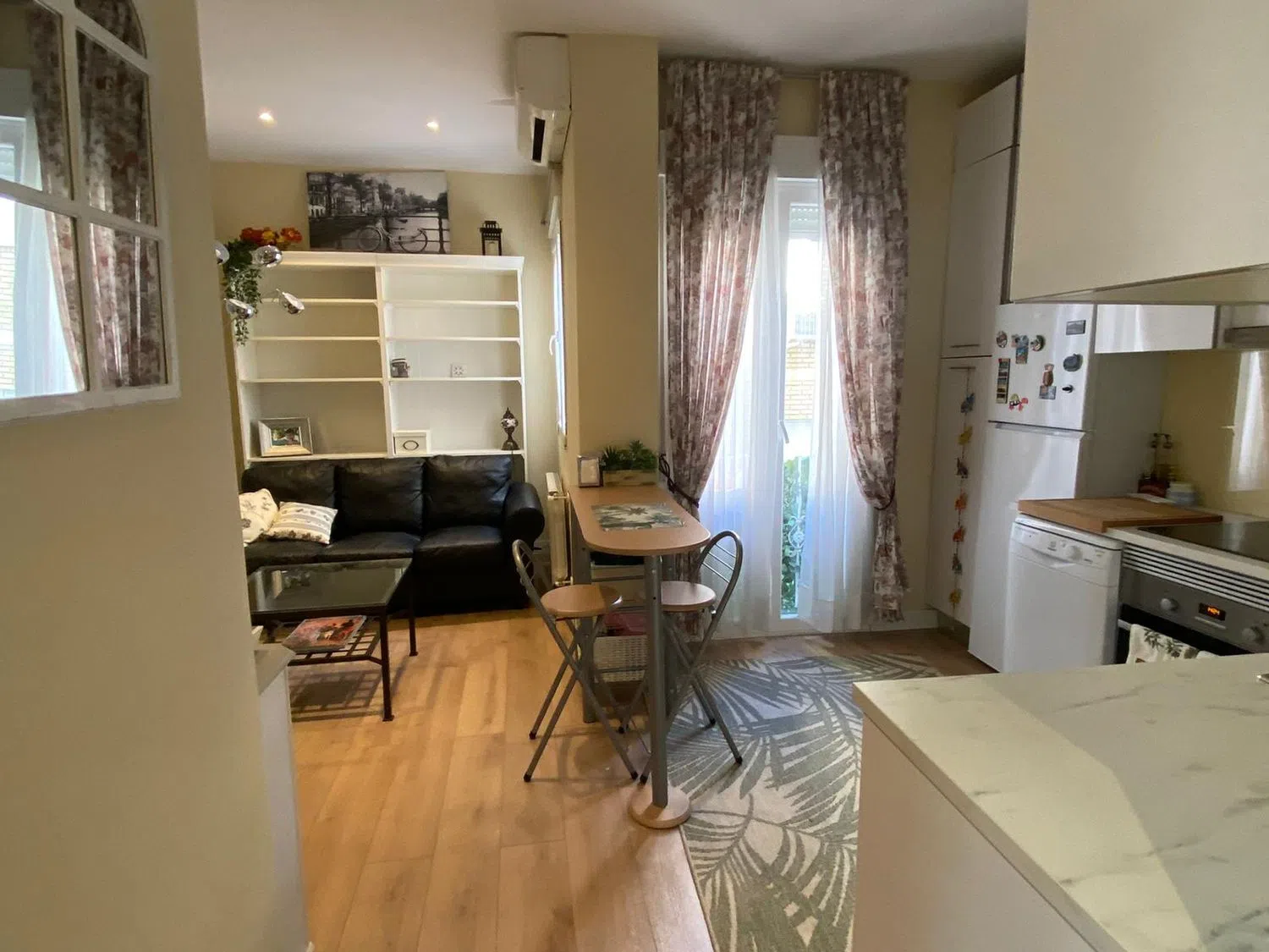 Piso en calle de Fernando el Católico, 58 - Foto 3