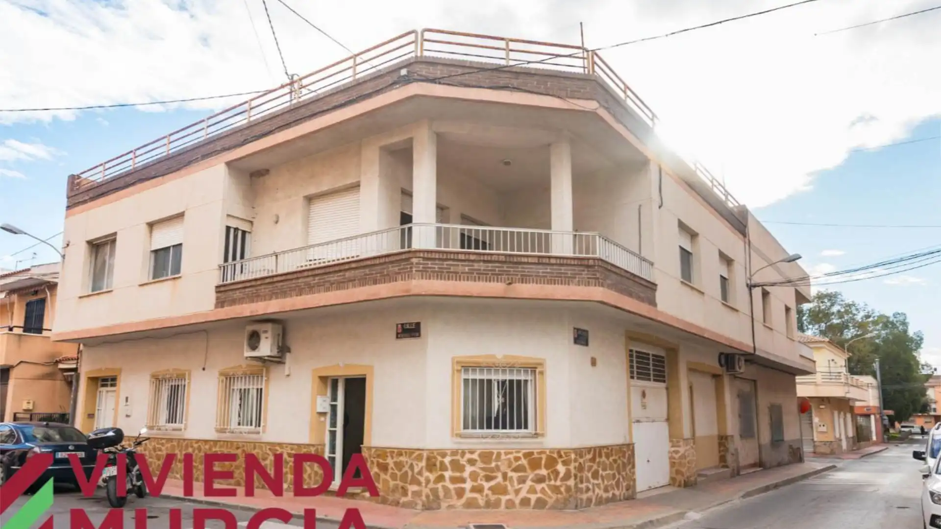 Chalet en  Calle Menéndez Pidal 12 - Foto 1