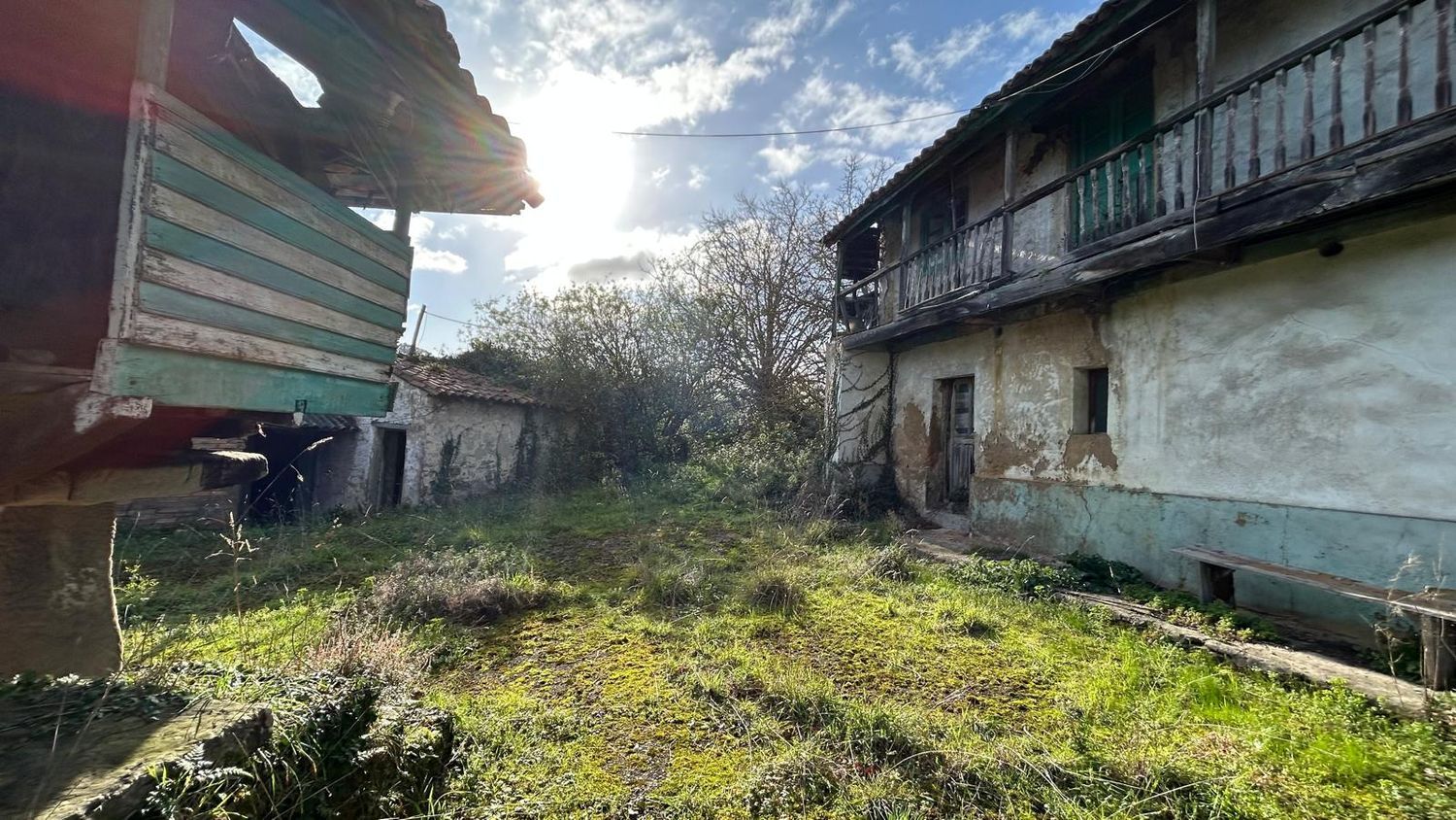 Casa de pueblo en Trubia s/n - Foto 2