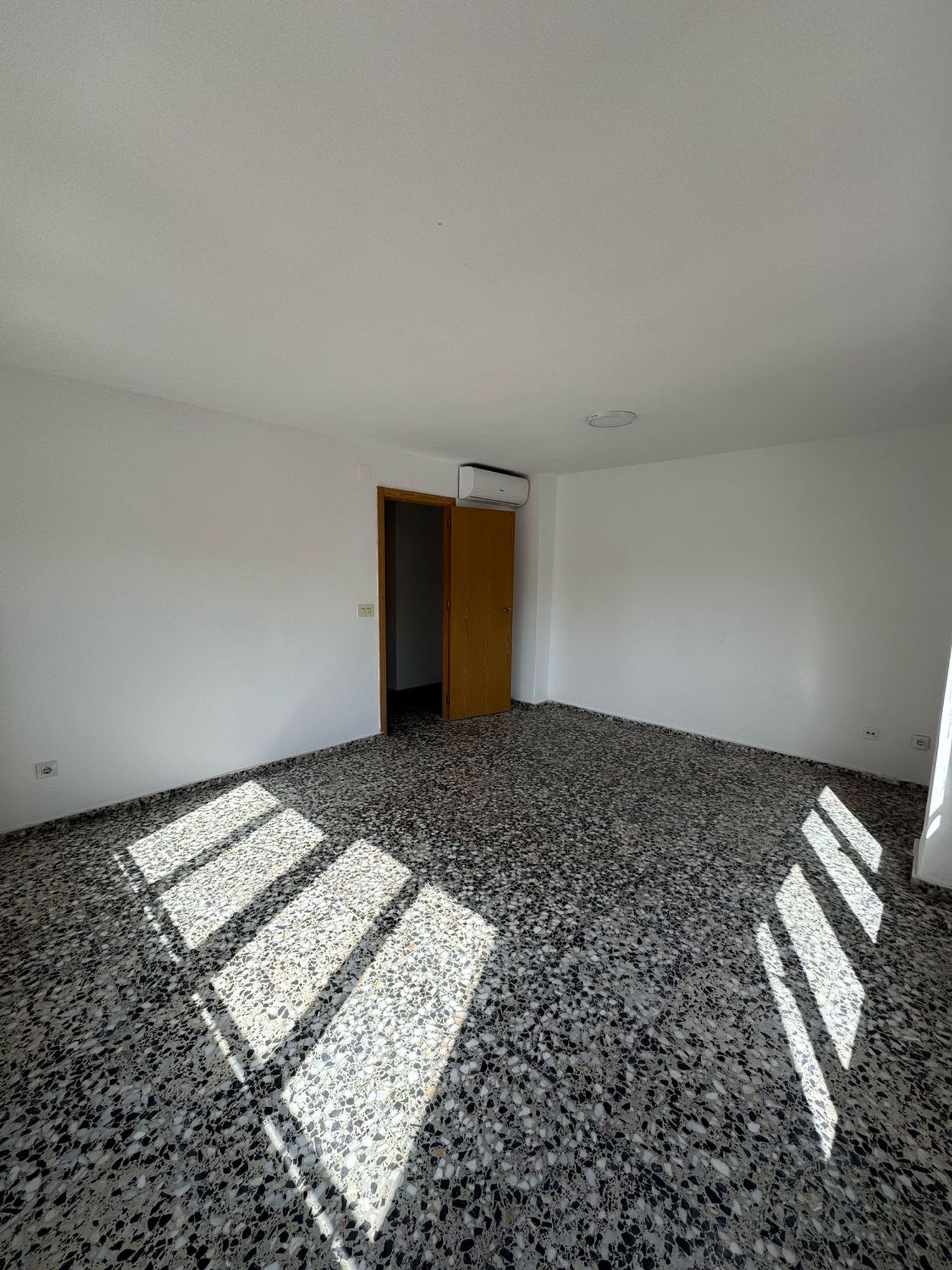 Piso en calle San Juan Bautista, 25 - Foto 2