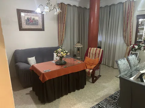 Piso en 41006, 115