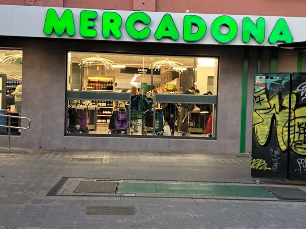 Piso en Av Blasco Ibáñez, Ciutat Jardí - Foto 32