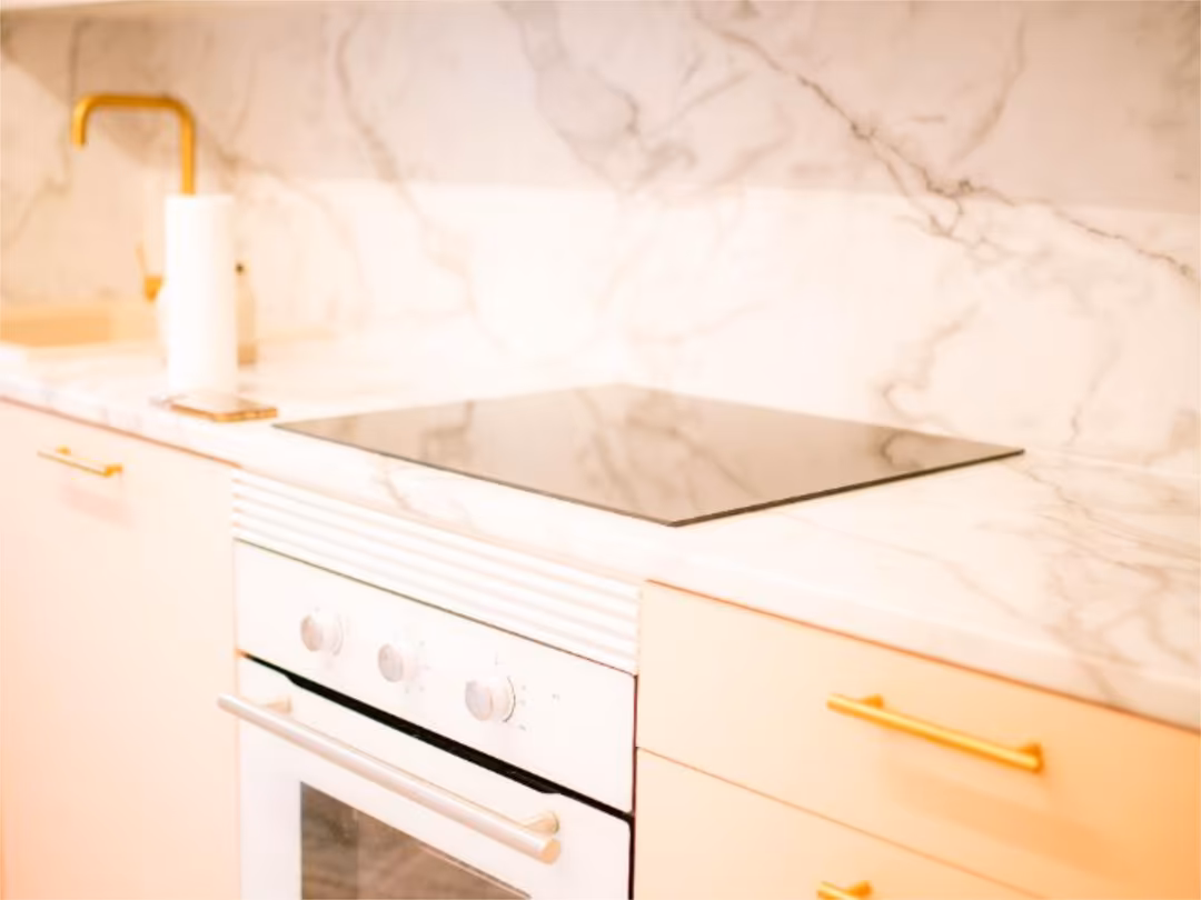 Piso en calle de Felipe Álvarez 7 - Foto 8