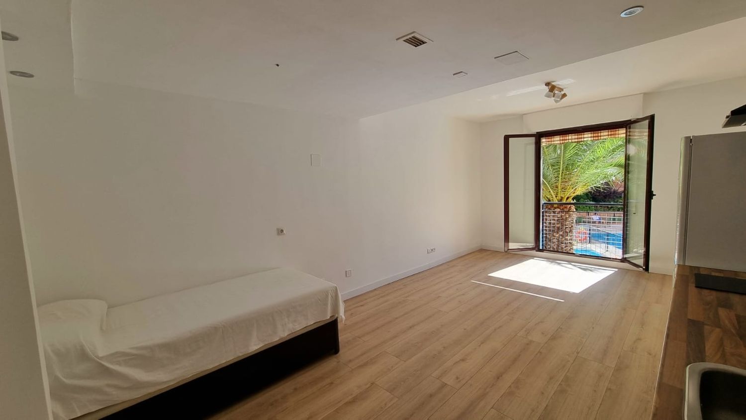 Estudio en calle de Jaime el Conquistador, 13 - Foto 8