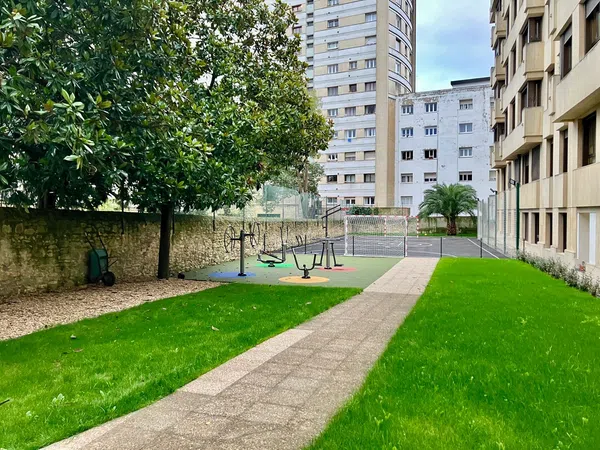 Piso en calle Pérez de la Sala, 21 - Foto 9