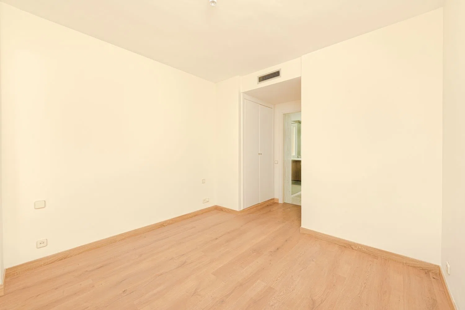 Piso en avenida del Papa Negro - Foto 7