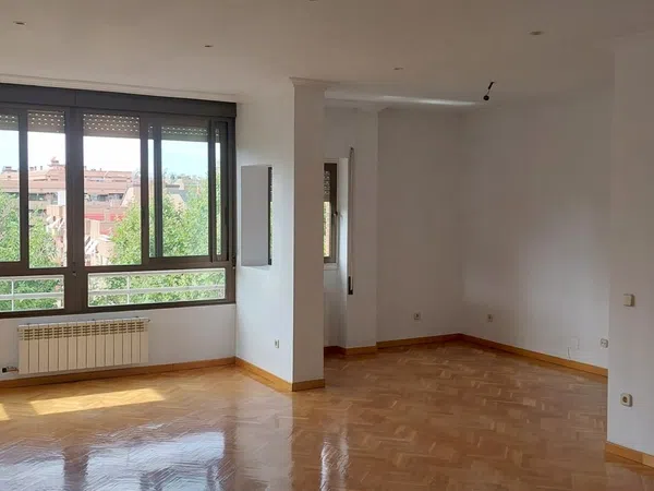 Piso en avenida de la Comunidad de Madrid, 8 - Foto 1