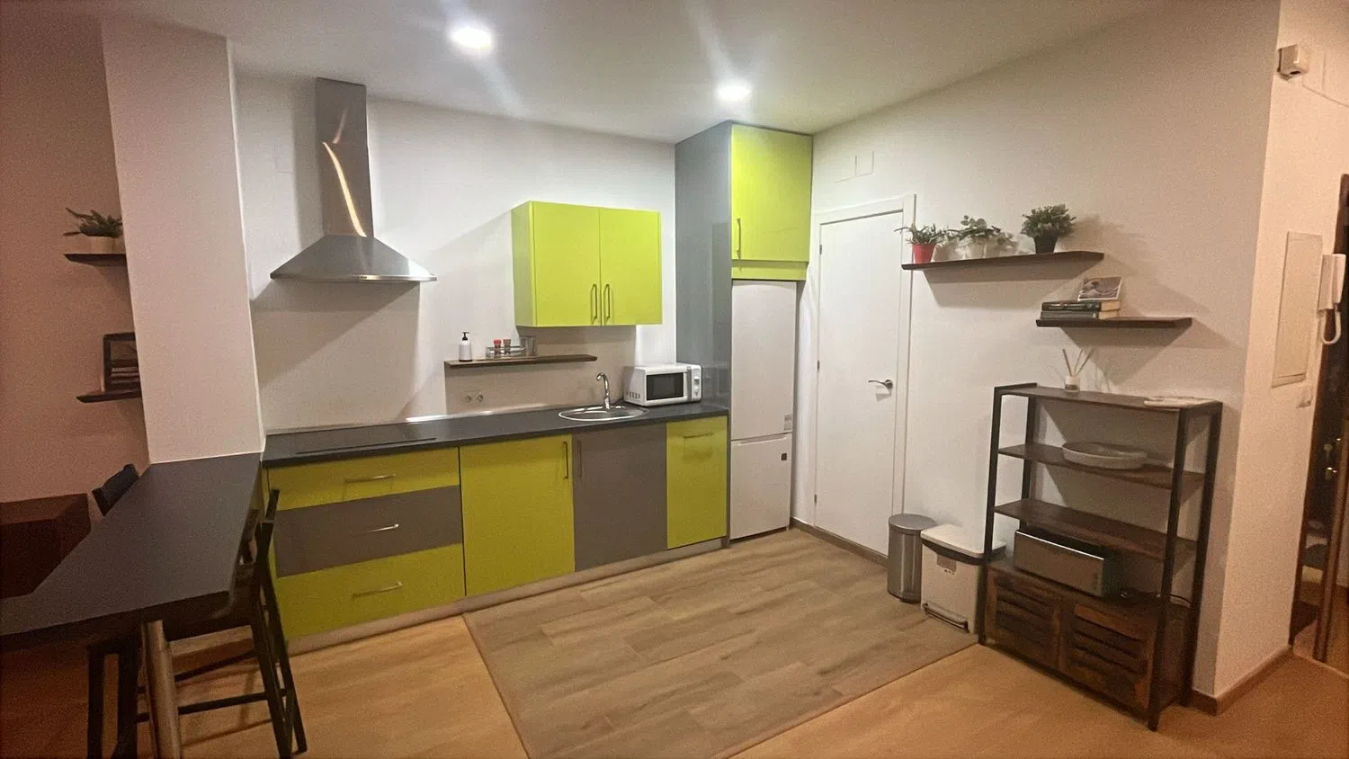 Estudio en calle Eduardo Cano, 6 - Foto 4