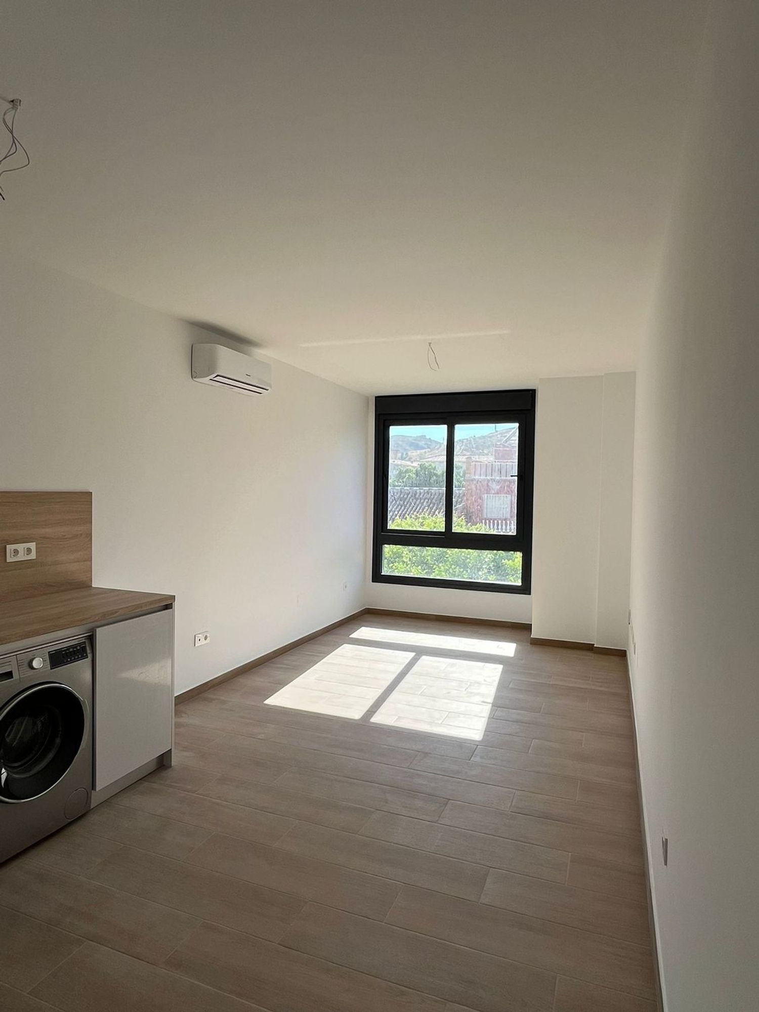 Piso en Calle Emilio Thuillier, 74 - Foto 6