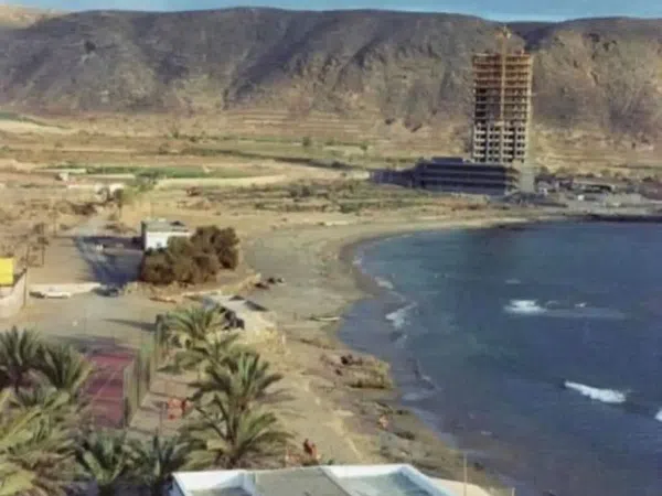 Piso en avenida Londres, 6 - Foto 8