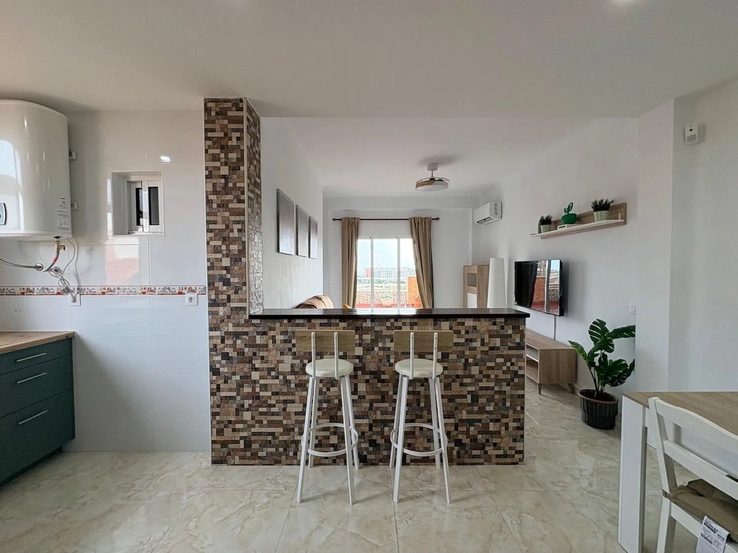 Ático en calle Héroe de Sostoa, 129 - Foto 4