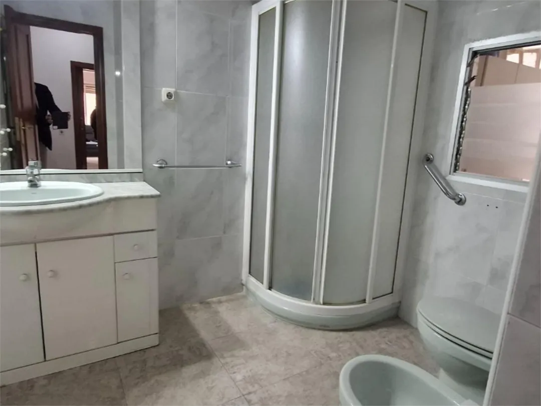 Piso en  Ronda Norte 16 - Foto 15