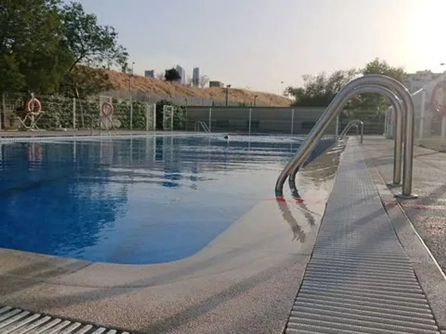 Estudio en calle de Dulce Chacón, 23 - Foto 2