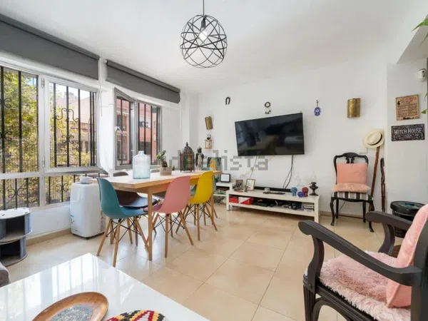 Piso en calle de Francesc Pi i Margall, 21 - Foto 2