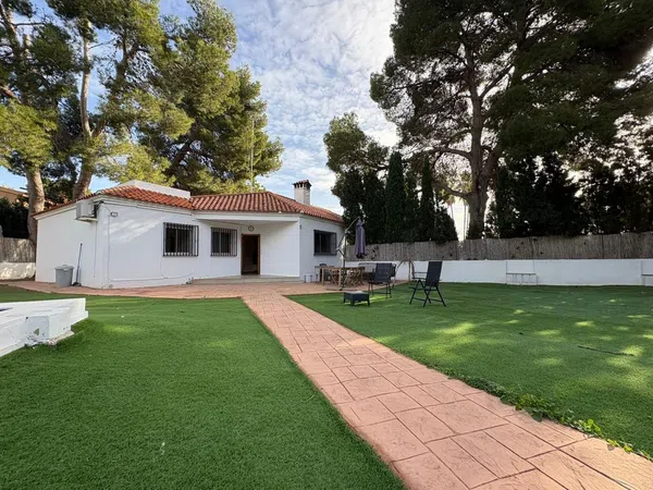 Casa o chalet independiente en Calle 220, La Cañada, La Cañada - Foto 2